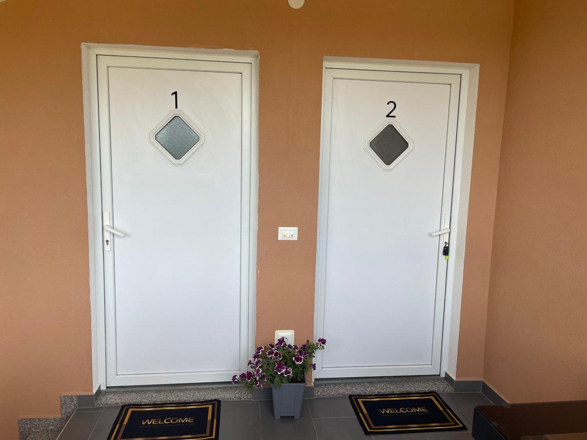 Apartments Dora Porec Exterior photo